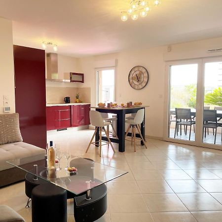 Tres Bel Appartement -Residence Avec Piscine Sur Le Toit Et Vue Panoramique แซ็งต์-ราฟาเอล ภายนอก รูปภาพ
