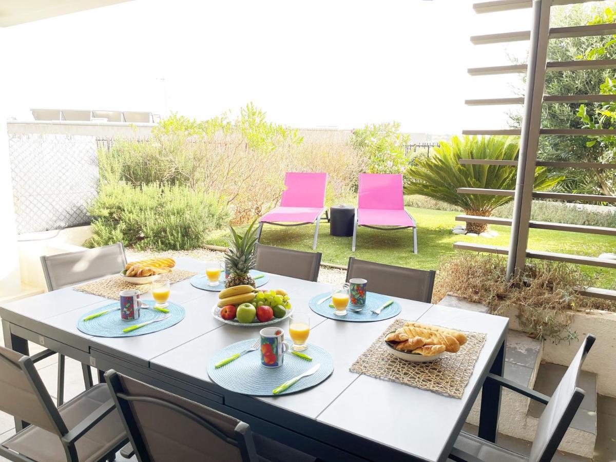 Tres Bel Appartement -Residence Avec Piscine Sur Le Toit Et Vue Panoramique แซ็งต์-ราฟาเอล ภายนอก รูปภาพ